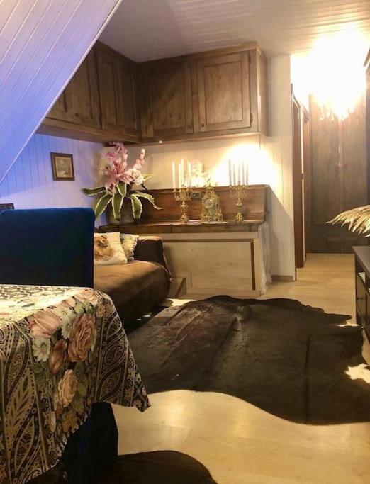 Petite Maison In Centro A Courmayeur Extérieur photo