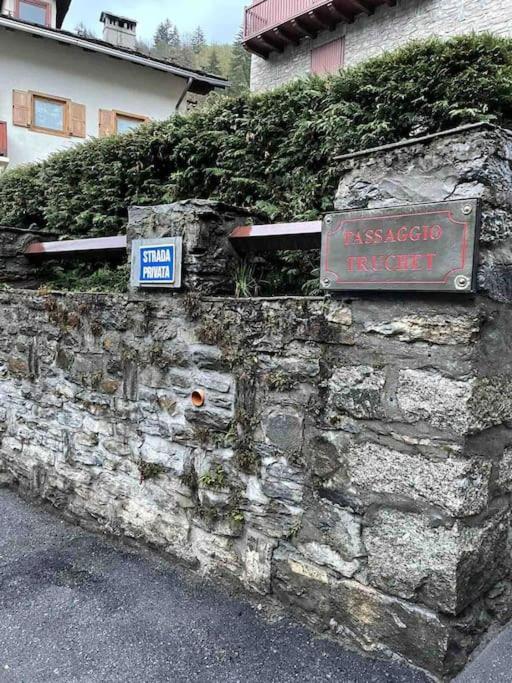 Petite Maison In Centro A Courmayeur Extérieur photo